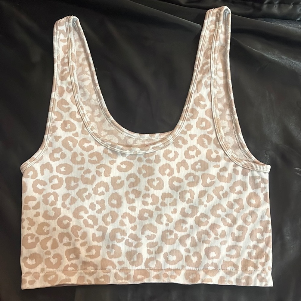 Size M Cheetah Print Tank! Light Pink!